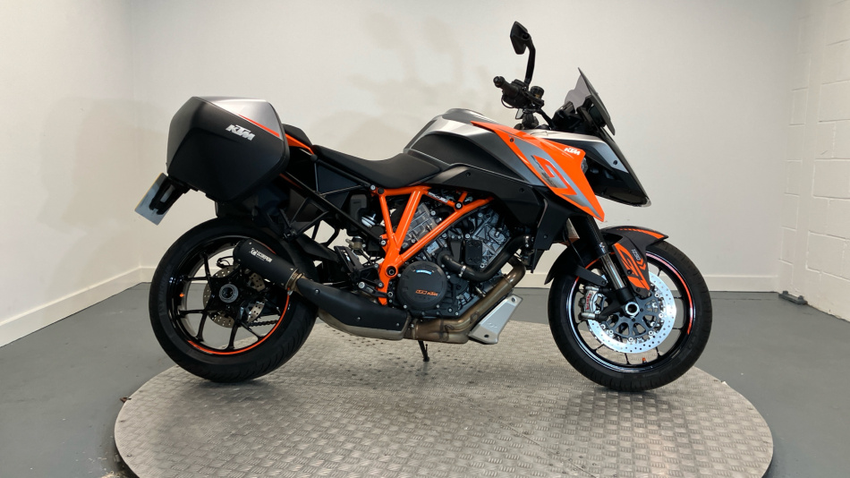 Ktm Superduke 1290 Super Duke GT (16MY)